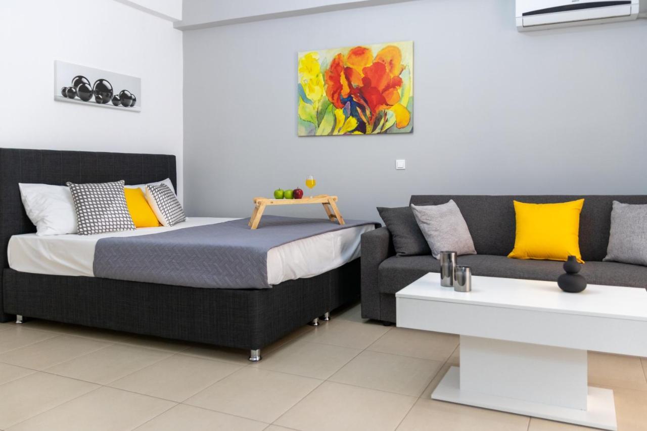 C3 Modern Spartan Apartment Bagian luar foto