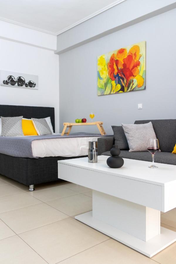 C3 Modern Spartan Apartment Bagian luar foto